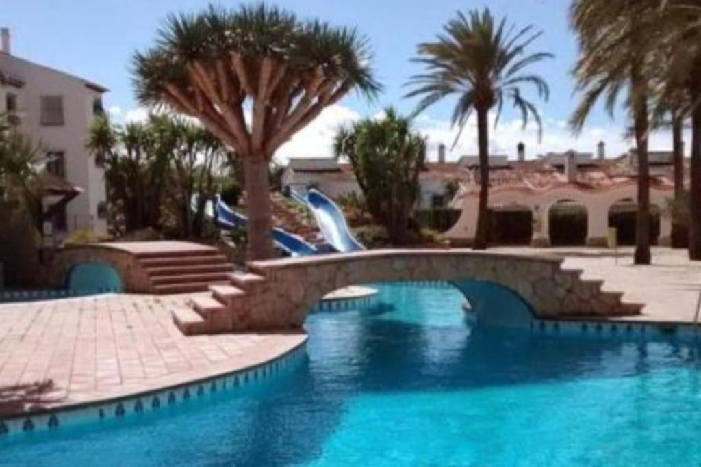 Ferienwohnung En Denia, Urbanizacion El Palmar Con Piscina, Toboganes Y Chiringuito Exterior foto